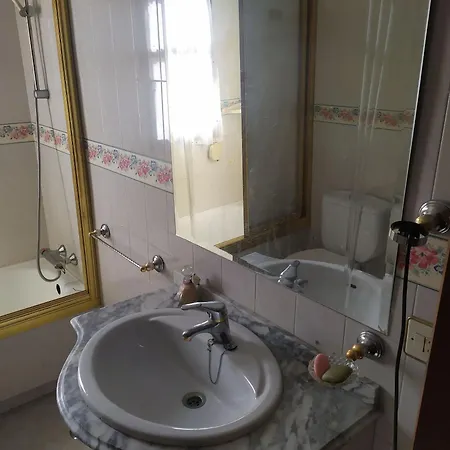 In Guest - Double In Chalet In